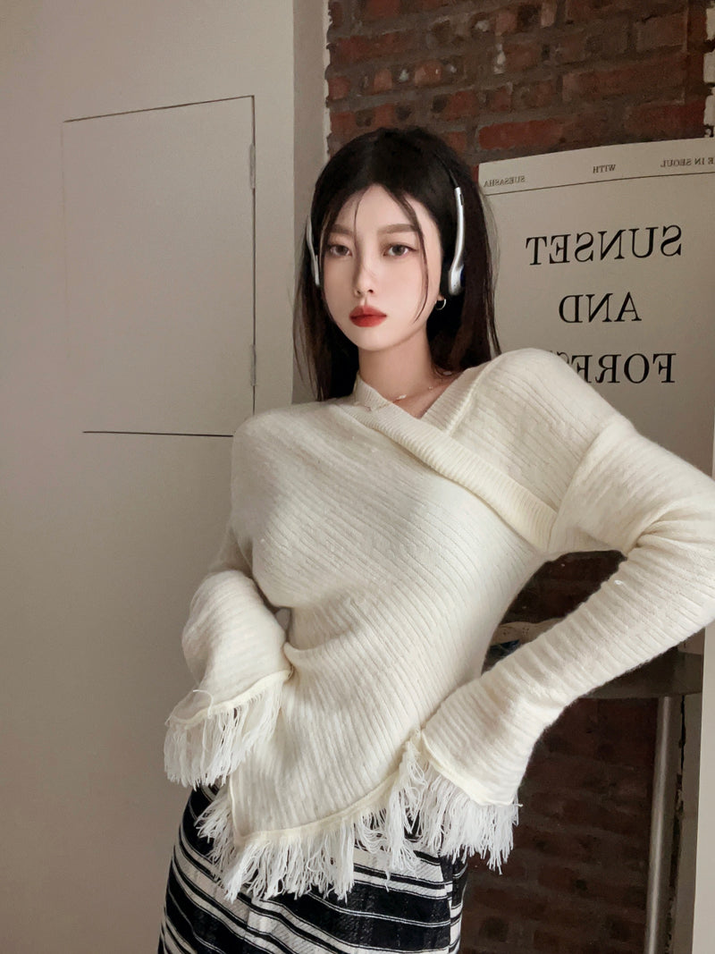 Women's V-neck Temperament Tassel Sweater