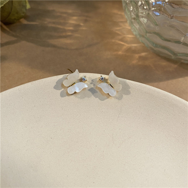 Early Spring New Shell Butterfly Earrings Are Exquisite And Small