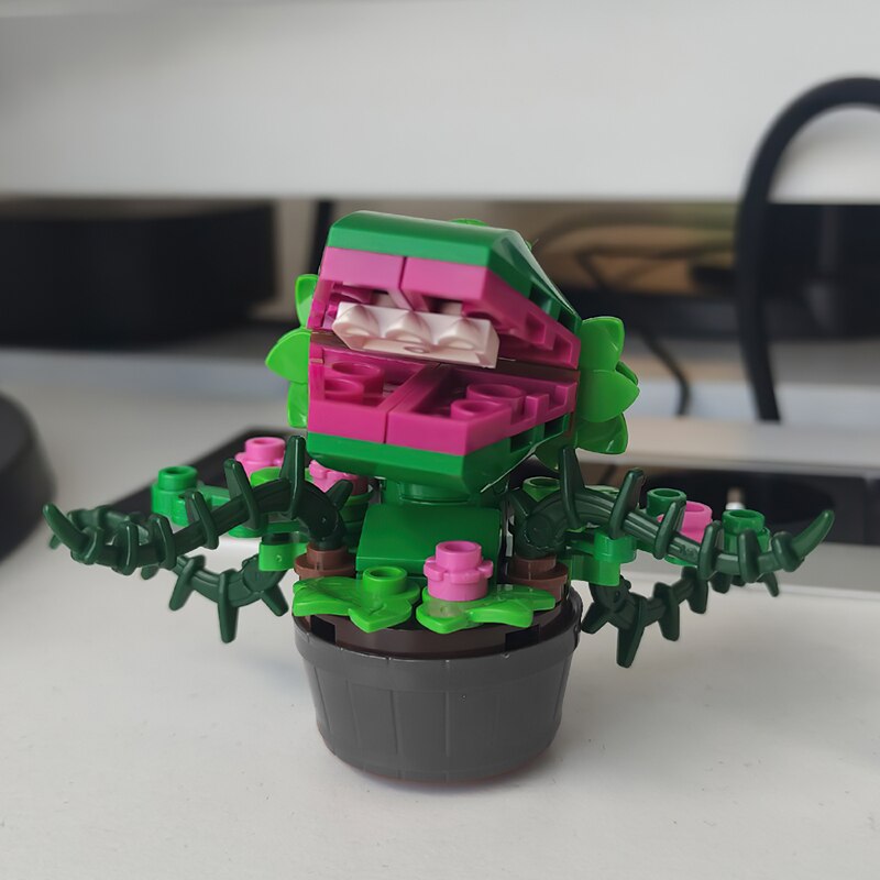 Chomper Flower Building Blocks Set