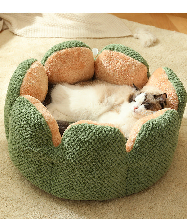 Warm Cactus Petal Pet Bed