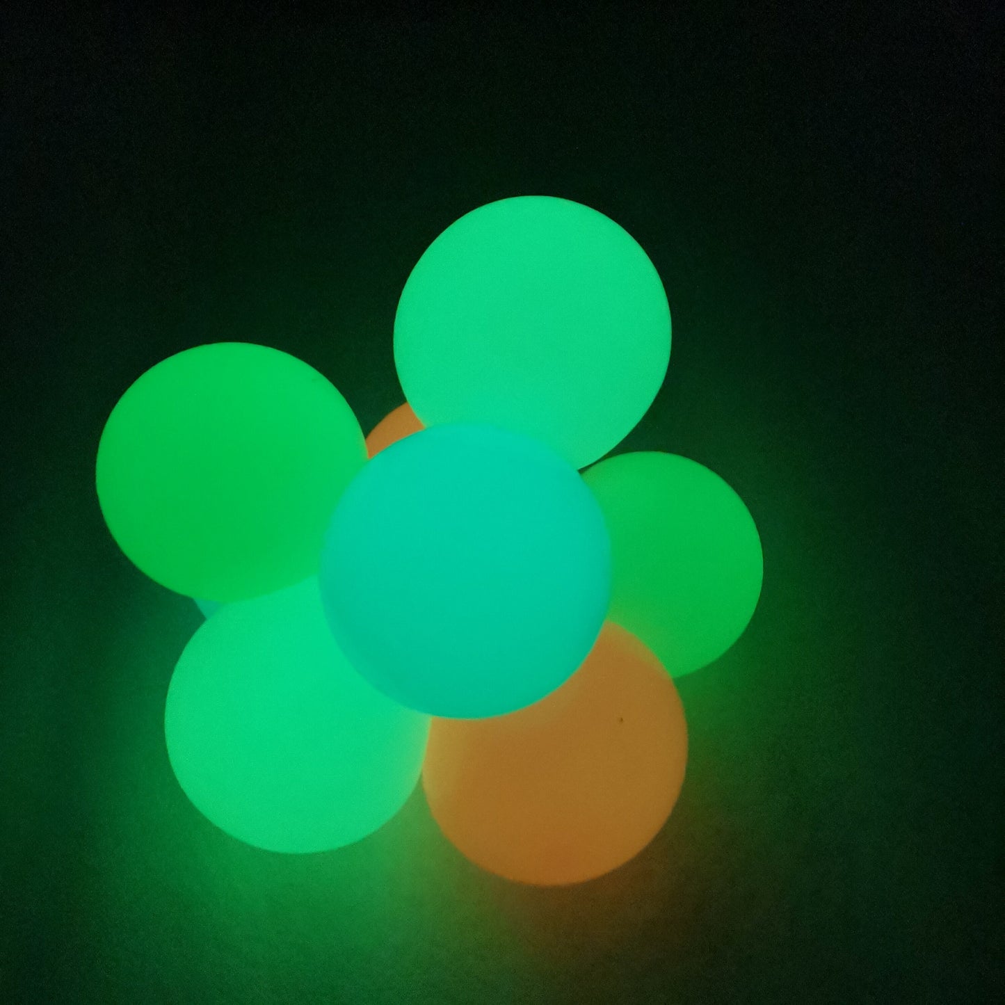 Glow In The Dark Sticky Wall Balls